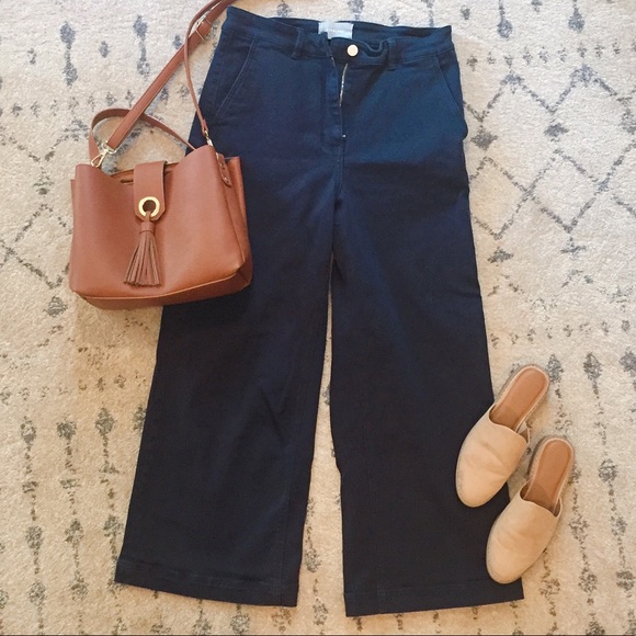 Everlane Pants - SOLD Everlane Wide Leg Crop Pant in Navy